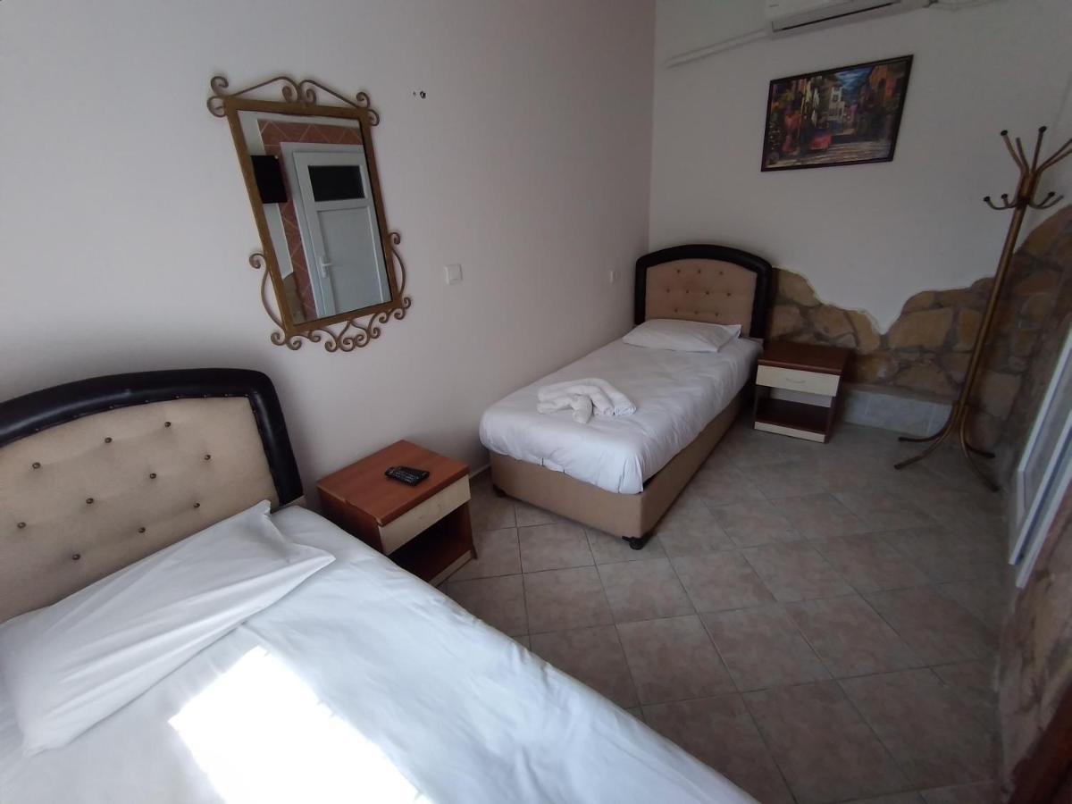 סלצ'וק Anz Guest House Pansiyon מראה חיצוני תמונה