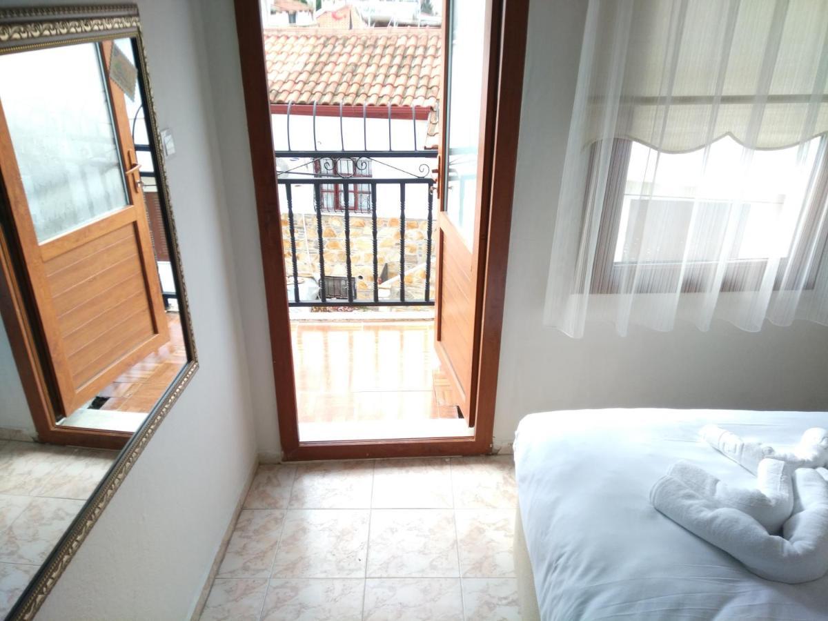 סלצ'וק Anz Guest House Pansiyon מראה חיצוני תמונה