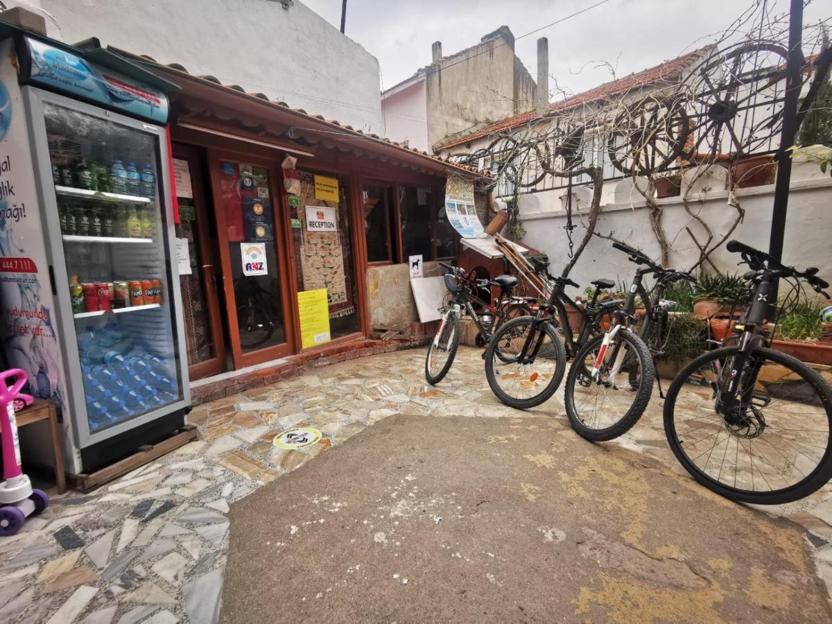 סלצ'וק Anz Guest House Pansiyon מראה חיצוני תמונה