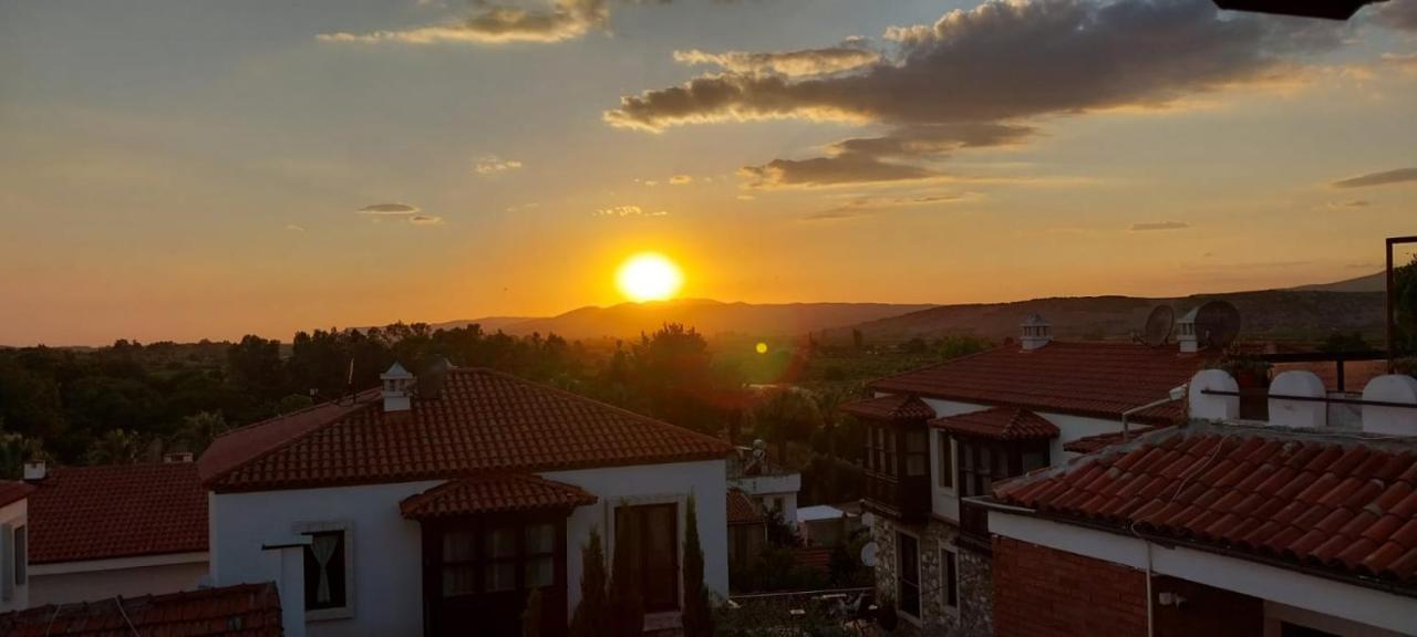 סלצ'וק Anz Guest House Pansiyon מראה חיצוני תמונה