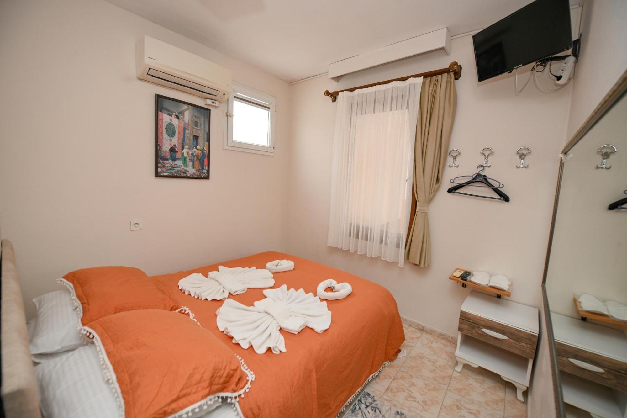 סלצ'וק Anz Guest House Pansiyon מראה חיצוני תמונה