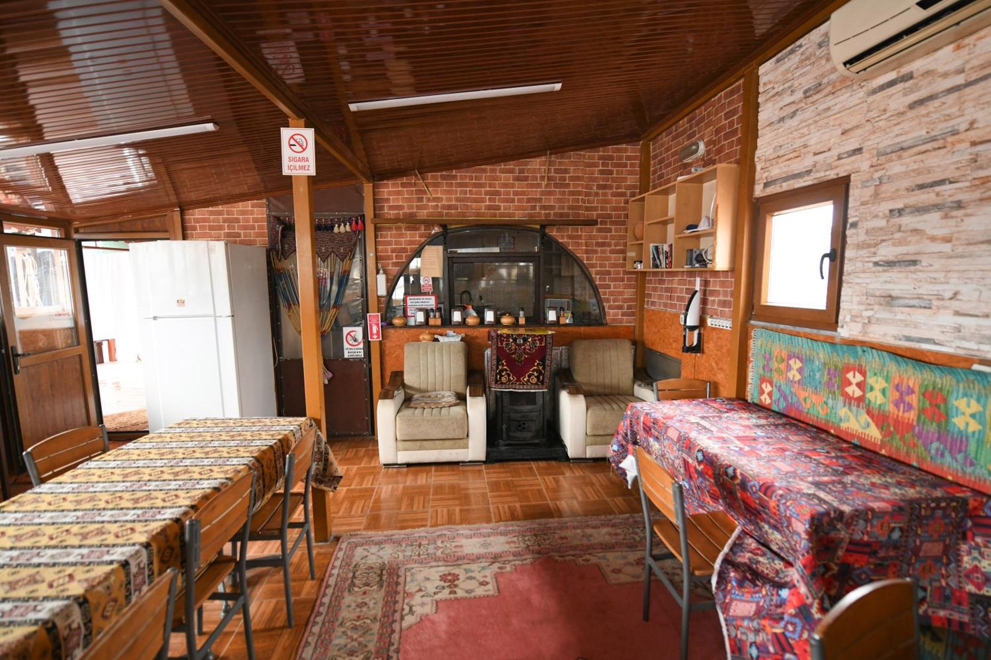 סלצ'וק Anz Guest House Pansiyon מראה חיצוני תמונה